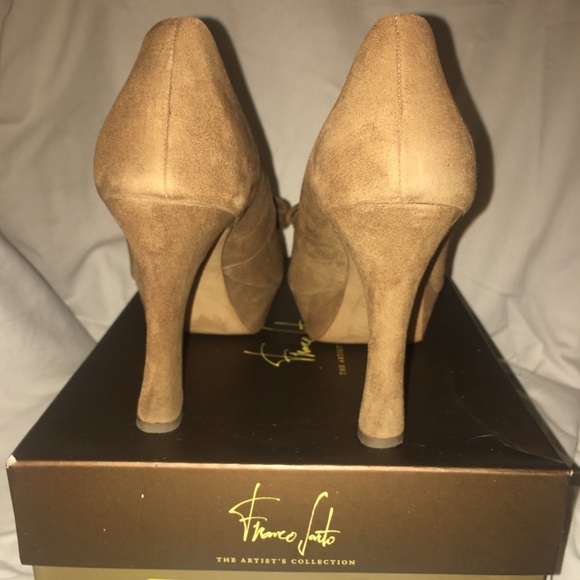 Franco Sarto Suede Platform Pump - Picture 2 of 7